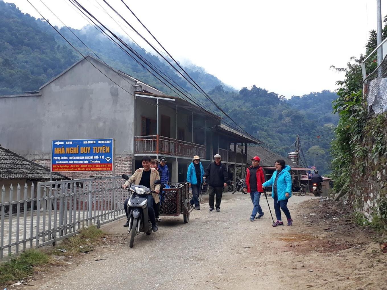 Duy Tuyen Ba Be Homestay Free Bbq Bac Kan Exterior foto