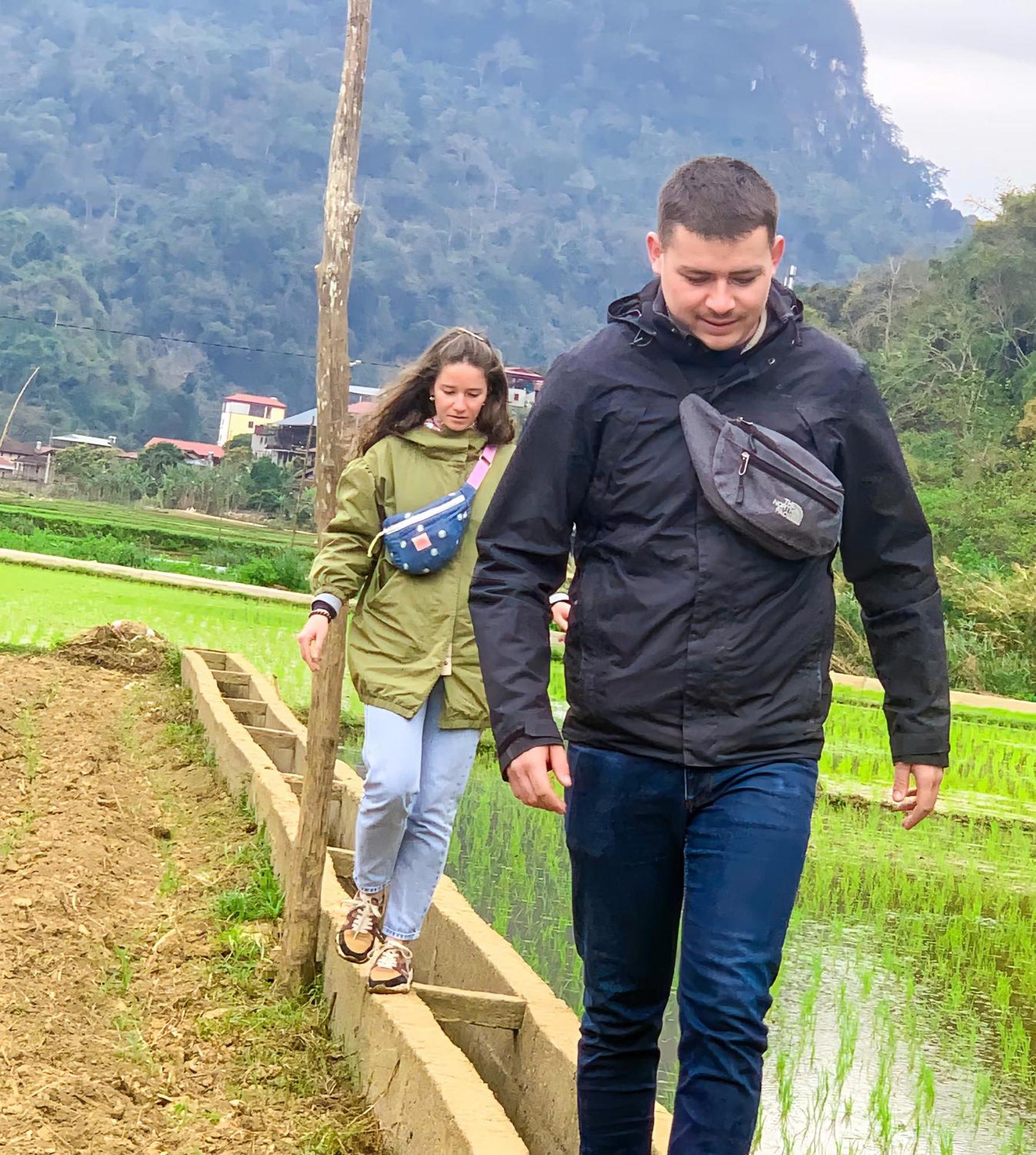 Duy Tuyen Ba Be Homestay Free Bbq Bac Kan Exterior foto